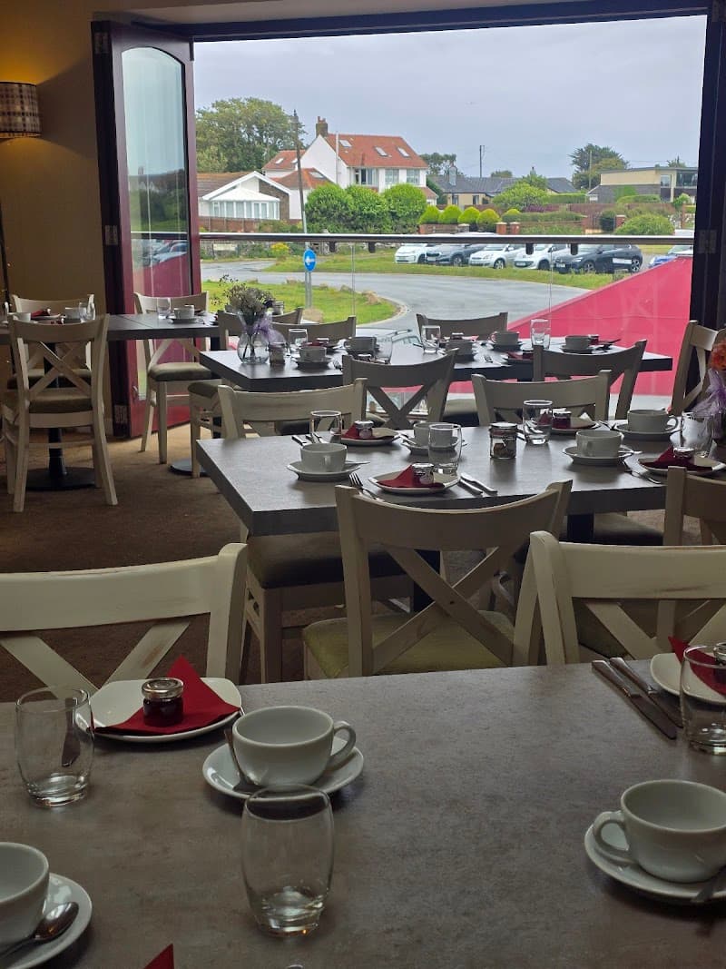Three Cliffs Coffee Shop in Swansea, specialty coffee cafe