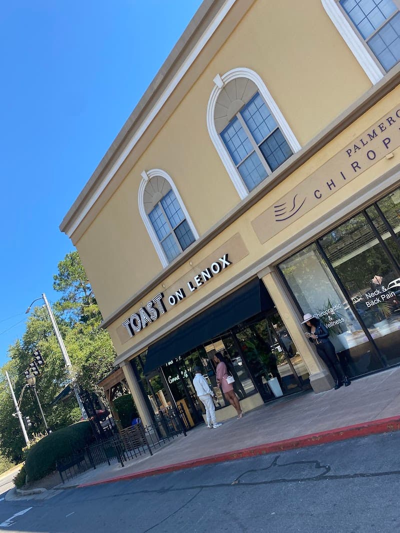 Toast Coffee + Kitchen in Brookhaven, specialty coffee cafe