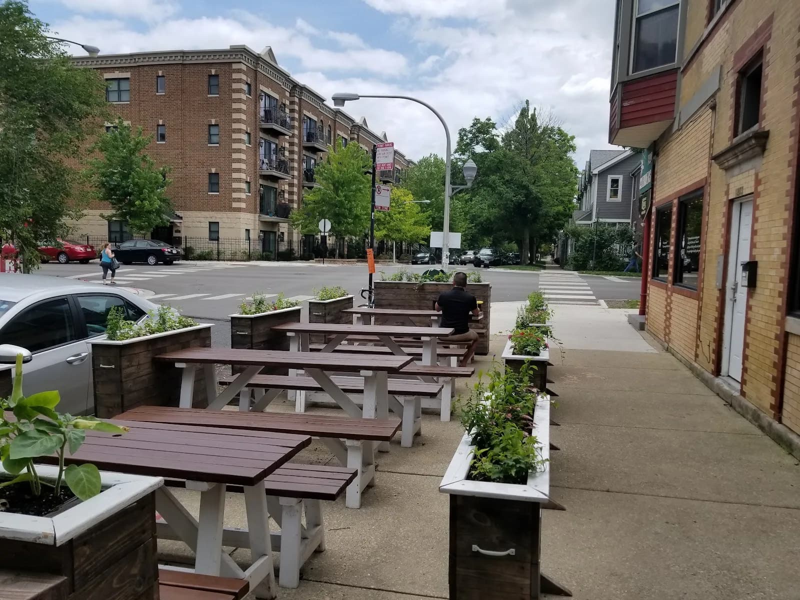 Two Hearted Queen in Chicago, specialty coffee cafe