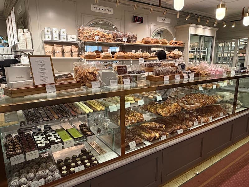 Vete-Katten Kungsgatan in Stockholm, specialty coffee cafe