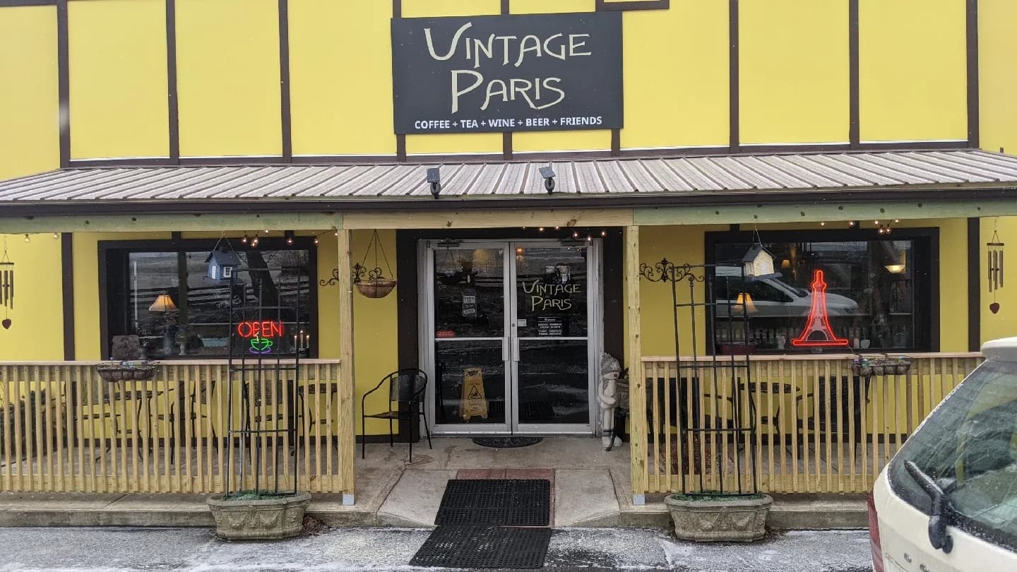 Vintage Paris in Branson, specialty coffee cafe