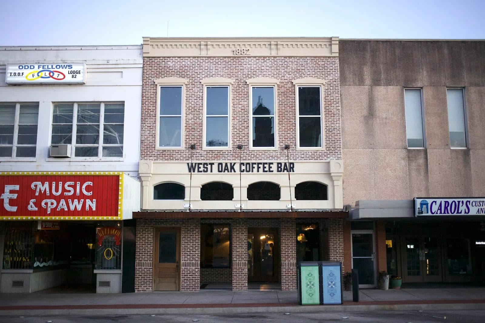 West Oak Coffee Bar in Denton, specialty coffee cafe
