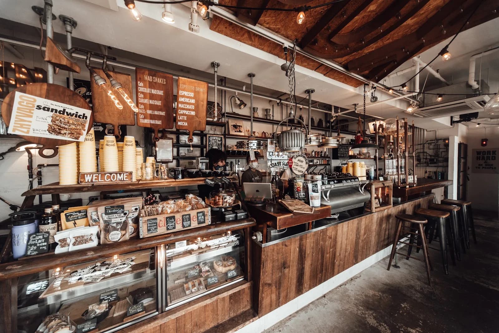Zhyvago Coffee Works Okinawa in Chatan, specialty coffee cafe